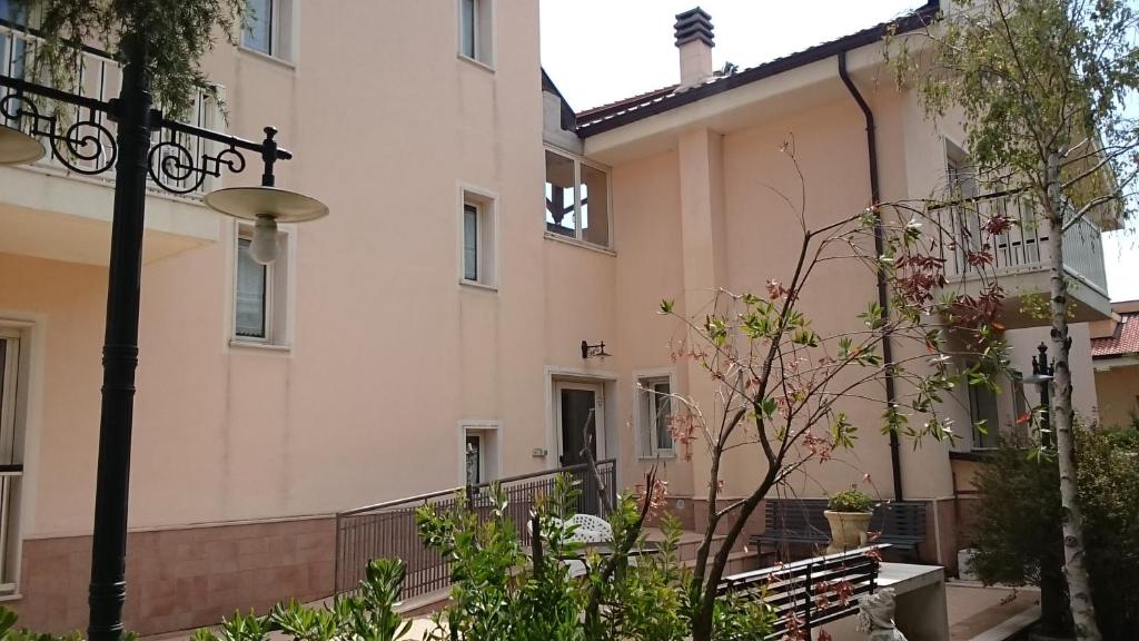 Hotel Holiday House room 2